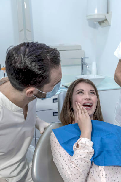 Best Weekend Emergency Dentist in Tremont, IL